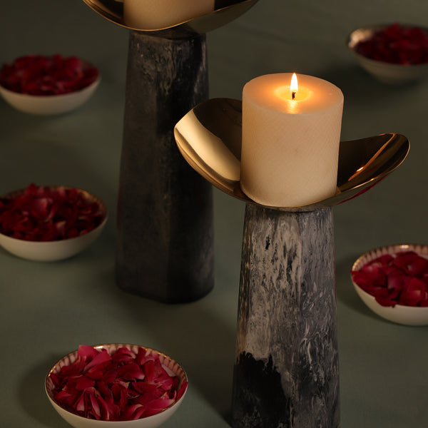 Chichi Grey & Gold Resin Candleholder Small