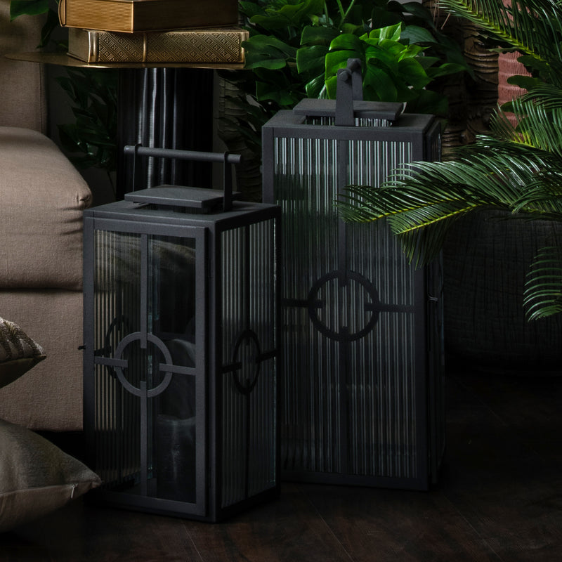 Tavern Black Lantern S
