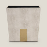 Glam Gecko Beige Dustbin