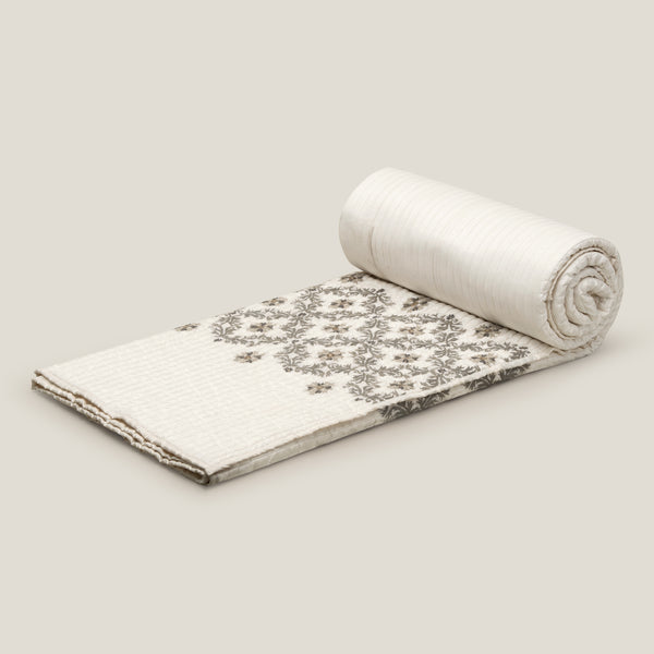 Akino White Embroidered Bed Spread