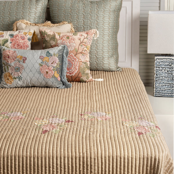 Alaqua Beige Emb. Bedspread