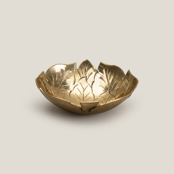 Petal Antique Gold T-Light Floater