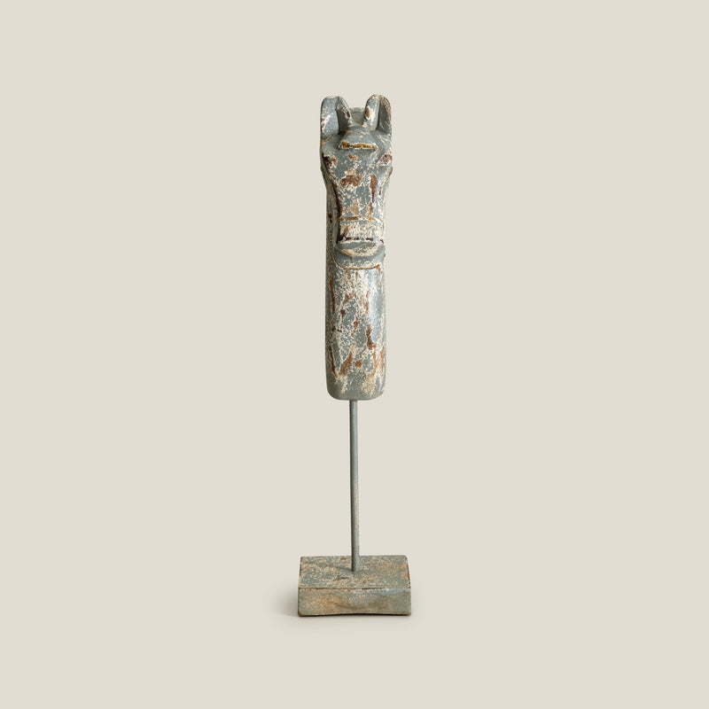 Cavalo Light Grey Sculpture S