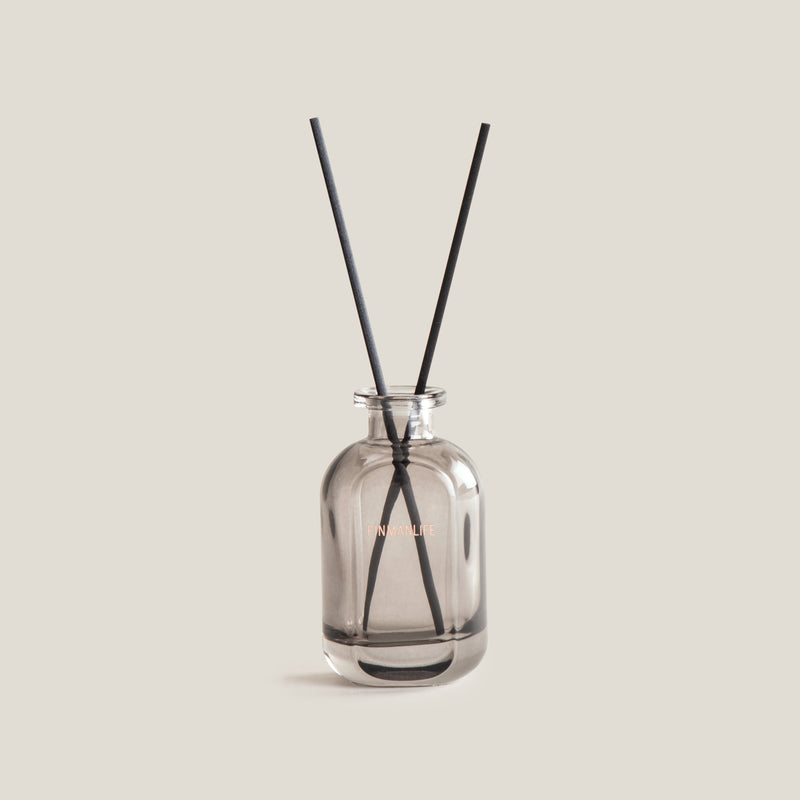 Hydrangea Red Glass Reed Diffuser