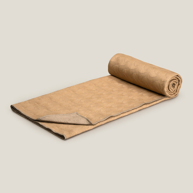 Eleanor Yellow & Beige Reversible Bedspread