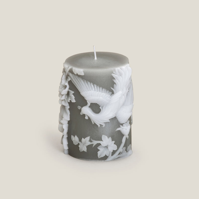 Grey & White Candle S